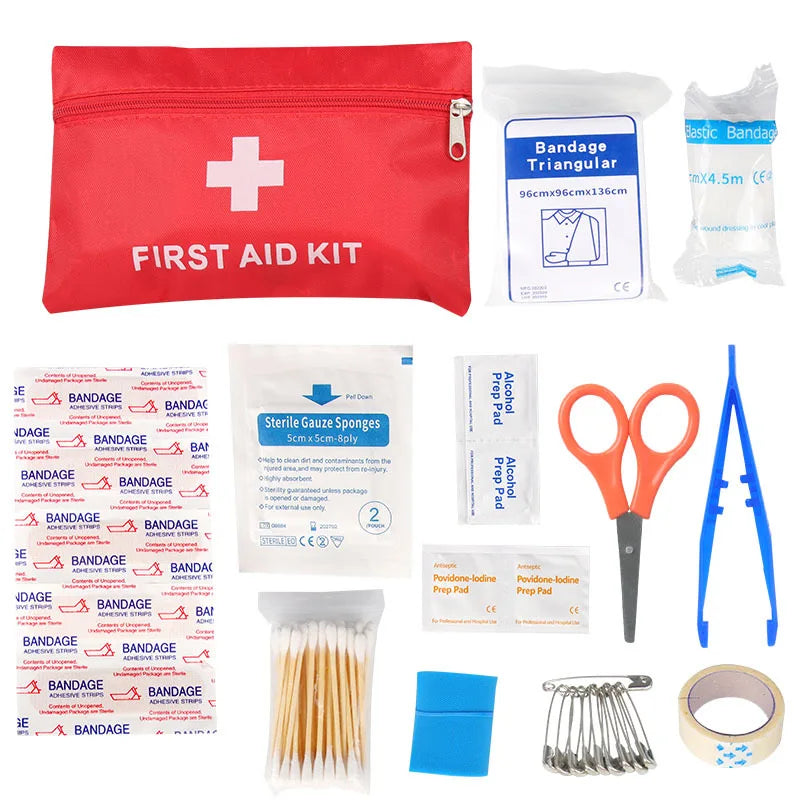 Kit de premiers secours compact SONORA avec bandages, antiseptiques et autres fournitures essentielles pour les urgences.