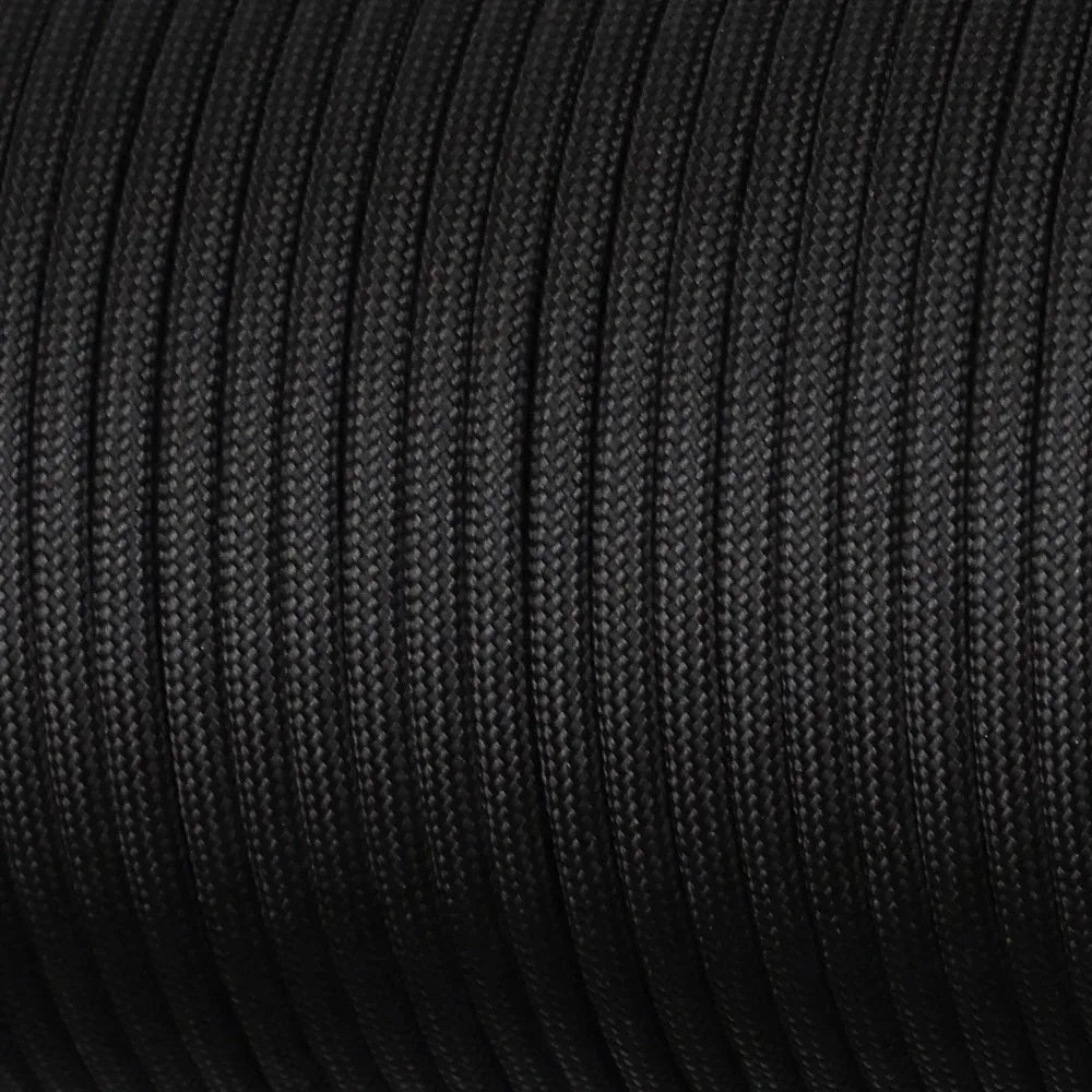 Paracorde 550 noire de 5m de la marque SONORA, corde résistante et polyvalente pour activités en plein air et bricolage.