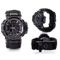 Montre boussole SONORA avec cadran clair, boîtier en acier et bracelet en cuir pour navigation et style élégant.