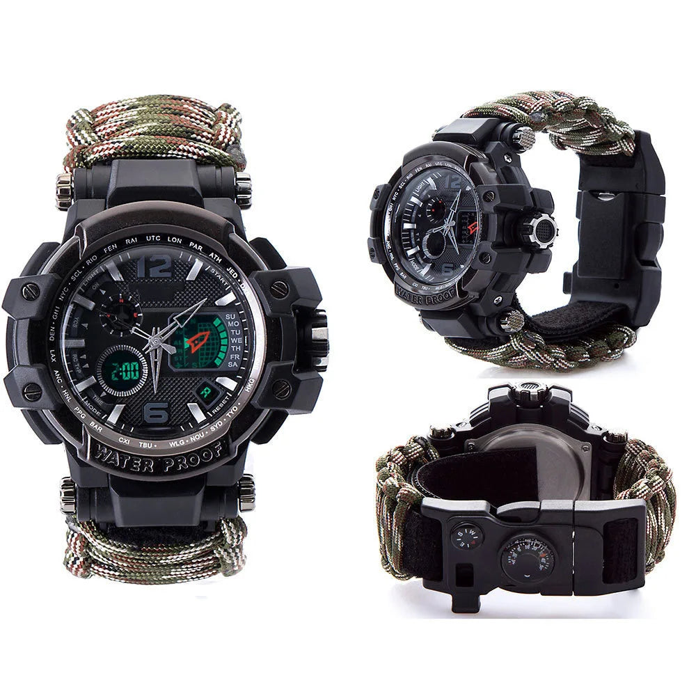 Montre boussole SONORA avec cadran clair et bracelet en caoutchouc, conçue pour la navigation et l'aventure.