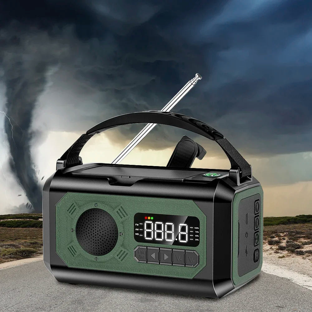 Radio d’urgence solaire à manivelle SONORA avec batterie de 12000mAh, vert, équipée de fonctionnalités de chargement solaire et manuel
